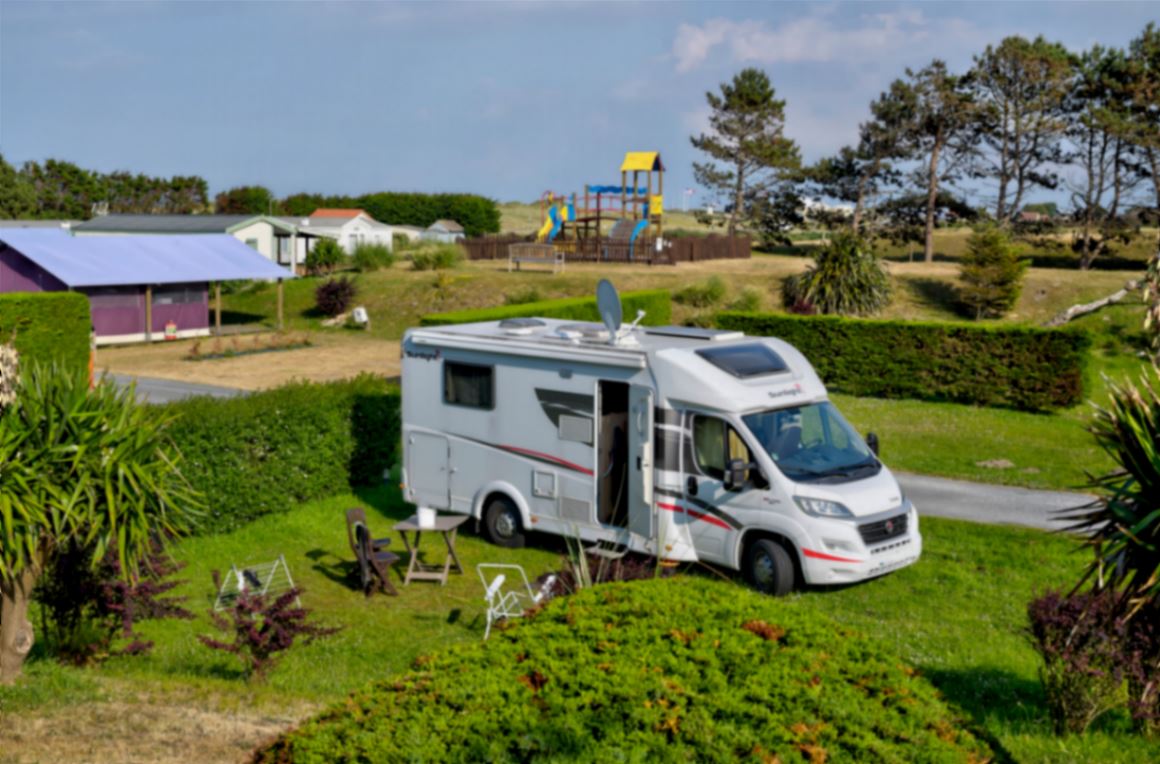 CAMPING PREMIUM